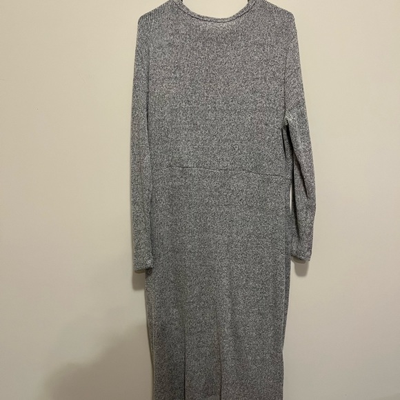 LOFT Knotted Button Midi Dress - Picture 6 of 7